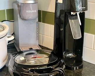 SMALL APPLIANCES