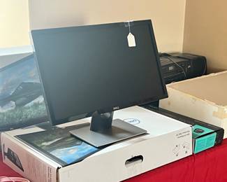 COMPUTER MONITER