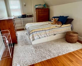 KIDS ROOM FURNITURE