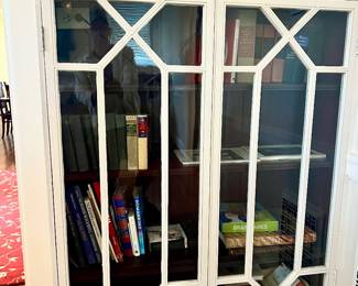 ASSORTMENT OF BOOKS