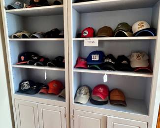 BALL CAPS