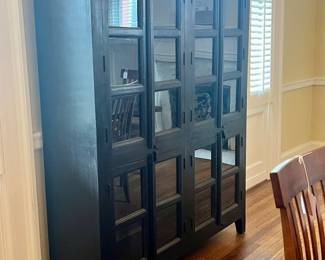 CHINA DISPLAY CABINET