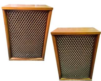 Sansui SP‑3500 Vintage 4‑Way Lattice‑Grille Speakers (Pair, 1971–74)
