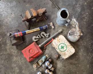 Antique & Industrial Tool Lot – Vise, Oil Can, Paint Sprayer, Planer