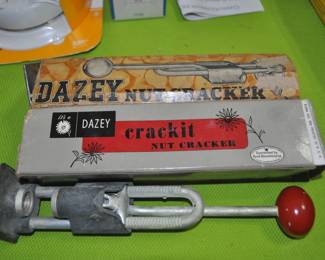 Dazey Nut Crackers 