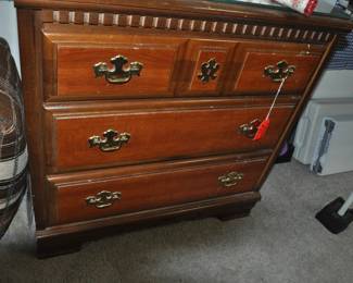 Nice 3 Drawer Chest 