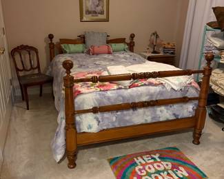 Maple headboard, footboard, and rails with full size size mattress 