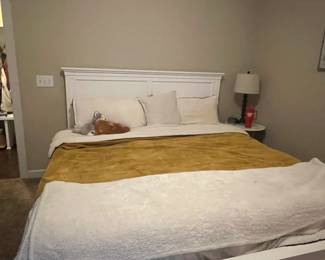 King Bed, perfect condition