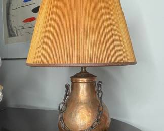 Vintage Hammered Copper Urn Table Lamp with Chains