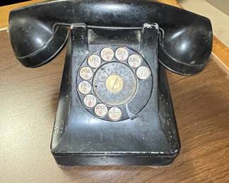 Vtg Western Electric Model 302 Rotary Dial Telephone