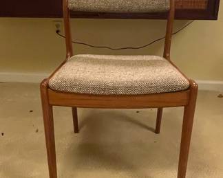 Mid-Century Modern Teak Dining Chair by Scandinavia Woodworks Co. Ltd.