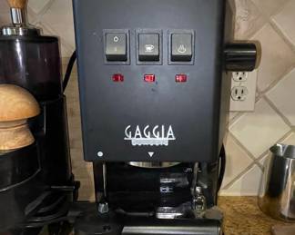 Gaggia Classic Espresso Machine