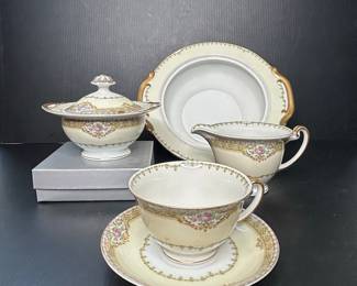 Meito China Annette Pattern Porcelain Tea Set