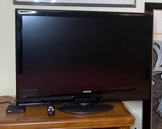 Toshiba Flat Screen Television