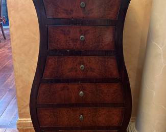 Three Hands Corp. Wooden Stand with 6 Drawers