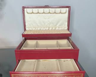 Vintage Red Faux Leather Mele Jewelry Box with Gold Trim
