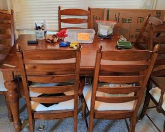 Better views of dining table