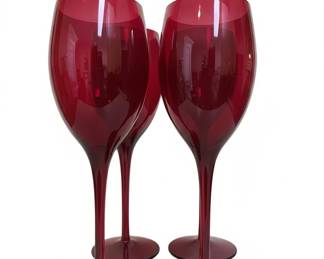Set of Red Wine Glasses