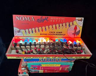 4 Working Boxes of Vintage Christmas Lights * Good Lite * NOMA * Renown * Bulbs