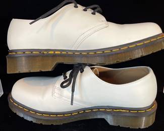 Dr. Martens AirWair Air Cushioned Sole * Size 8 (41)