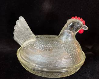 Vintage Indiana Glass Company Hen on Nest