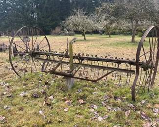 Amazing Yard Art #3 * Vintage Hay Rake