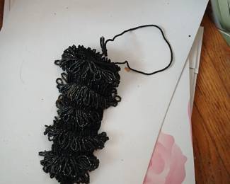 Flappers beaded drawstring purse