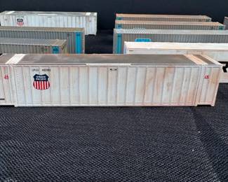 UNION PACIFICE CARGO CONTAINER, CUSTOM AGING 