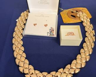 Chunky gold link necklace, ring, and earrings set