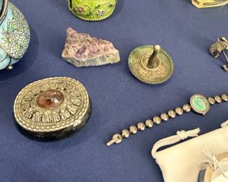 Vintage compact, jeweled bracelet, brass figurines