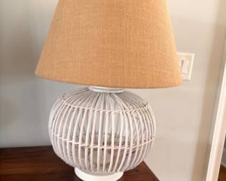 White wicker table lamp with natural shade