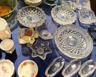 Pressed glass serving dishes, star-shaped bowl, crystal platters