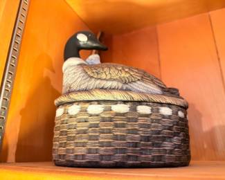 Woven duck decoy basket with carved head