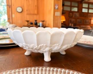 Large white ceramic scalloped footed fruit bowl