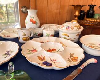 Royal Worcester Evesham casseroles, pitcher, and serving dishes