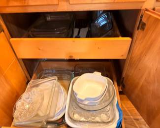 Tupperware and kitchen storage containers lot