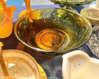 Green pressed glass scalloped bowl, vintage glassware