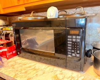 Stainless steel microwave oven