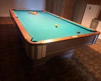 Pool table