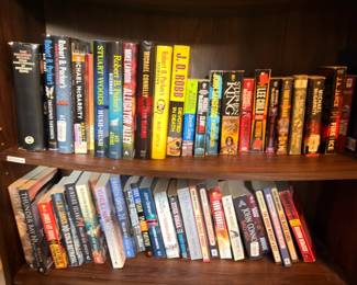 Mystery thriller book collection, J.D. Robb, Stuart Woods