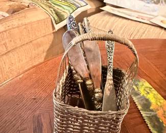 Vintage wicker gathering basket with handle