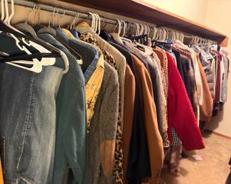Men's suits, dress shirts, clothing rack lot