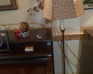 Lamp, stereo set with turntable
