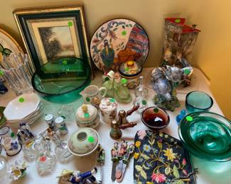 Glass bowls and other nice smalls including Stengel birds