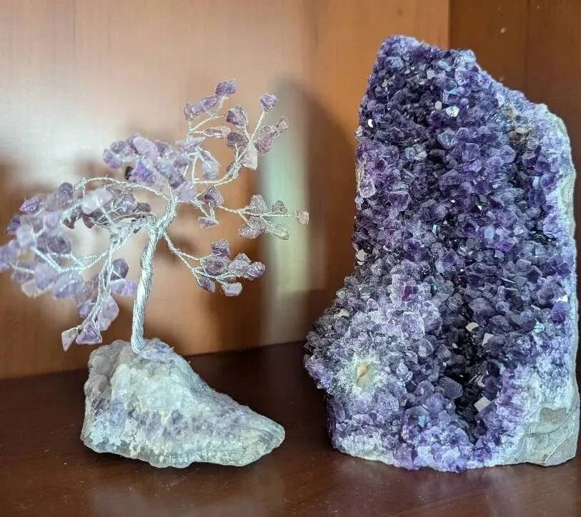 KN121VAmethyst Cluster  Tree