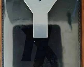 KN168Yves Saint Laurent Cologne 