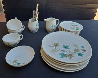 KN119Carefree True China By Syracuse 