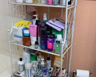 KN170Bathroom Mystery Lot