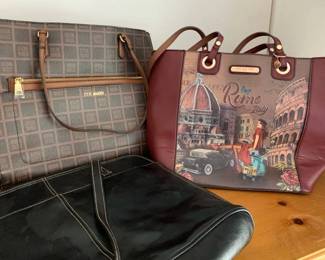 KN149Steve Madden, Nicole Lee  Bueno