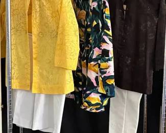 KN147Womens Resort Wear